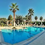Hotell Olympos - Adults Only